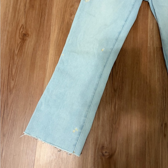 Lucky Brand Light Blue Straight-Leg Jeans with Yellow Daisy Embroidery - Picture 10 of 13